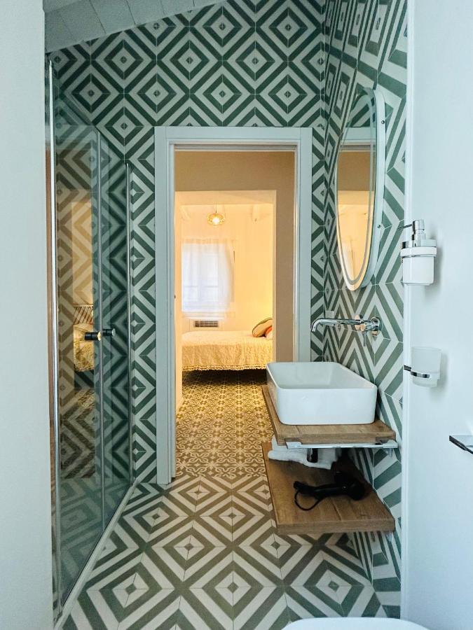 Palazzo Ma.Ri.Lu. Hotel Càbras Eksteriør billede